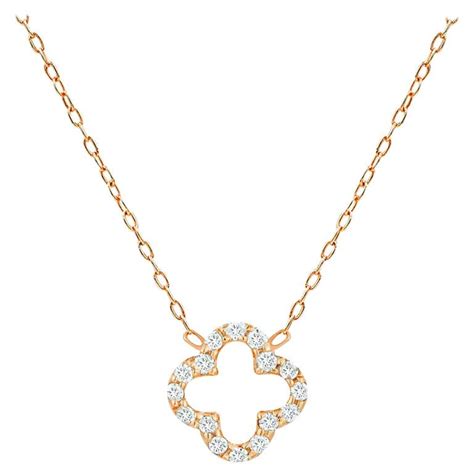 four leaf clover necklace cartier